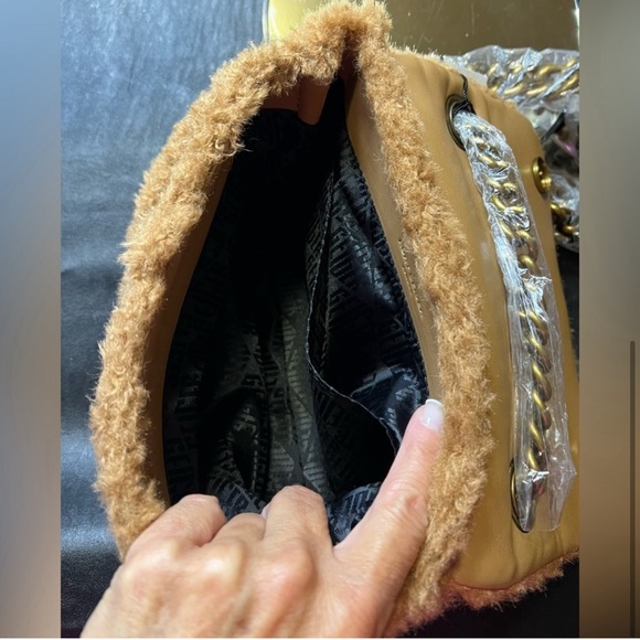 KURT GEIGER LONDON Kensington Carmel Terry Blend Shoulder Bag NWT - Picture 4 of 5